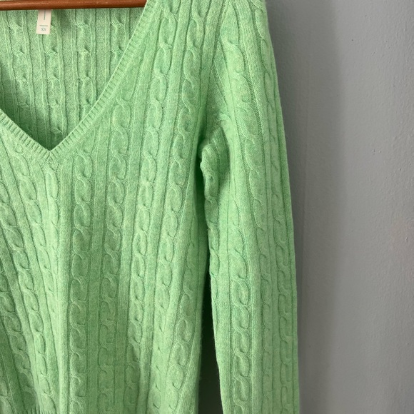 Aqua 100% Cashmere Sweater Medium Green - Picture 3 of 12